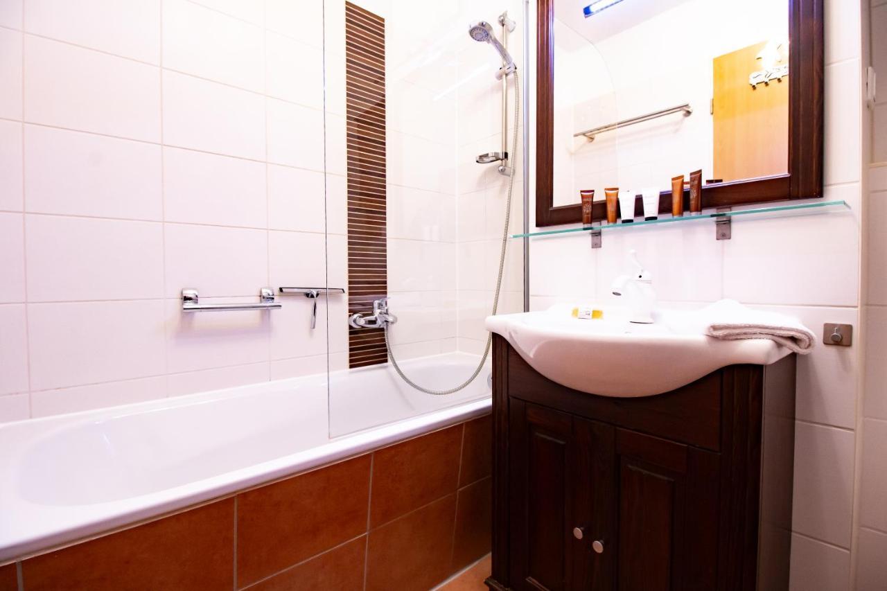 Ferienwohnung Rabe ビンツ エクステリア 写真
